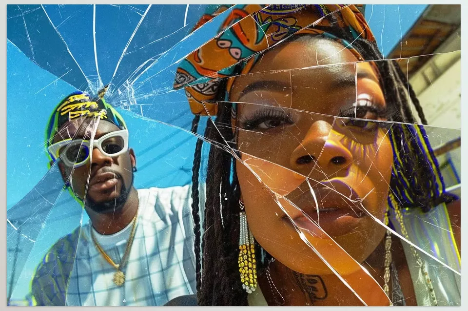 Broken Glass Photo Effect - Sample 3